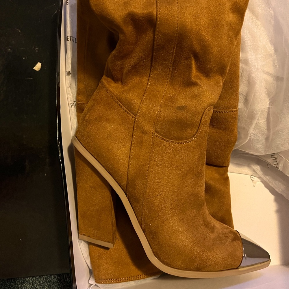 Pretty little thing fringe western heel ankle boot. Size 7 us size 9